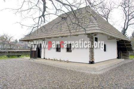 Casa memoriala Ion Creaga din Humulesti